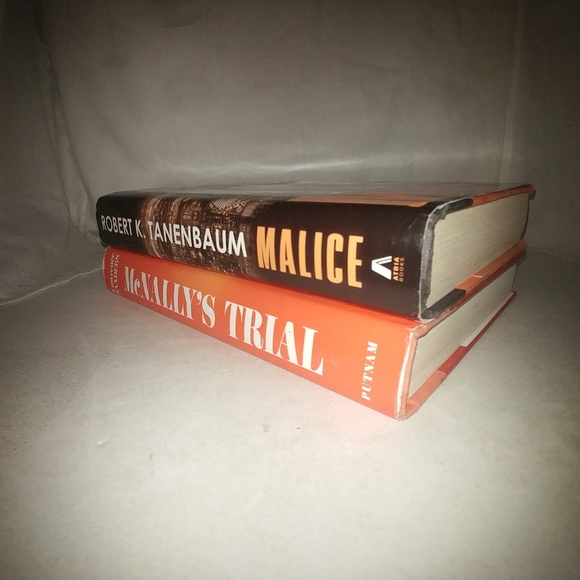 2 HC Novels: Malice, McNally's Trial, Lawrence San - Picture 3 of 7